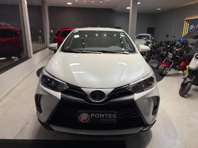 Toyota Yaris Live 1.3 Flex 16V 5P AUT 2023