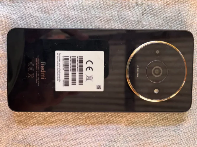 Vendo um celular 