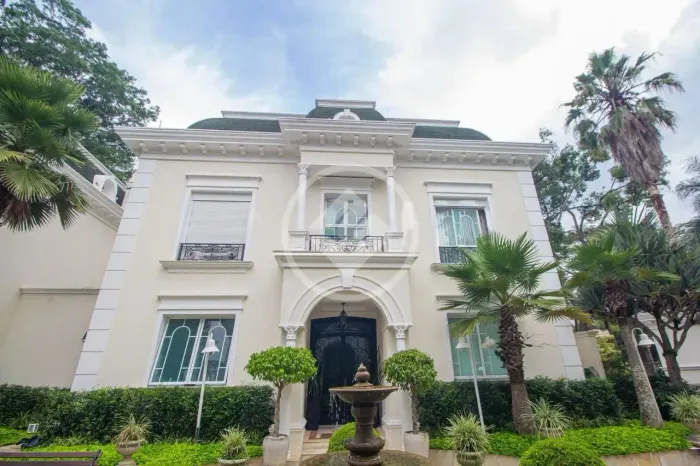 Casa em Condomínio a venda na Granja Julieta, 4 dormitórios, 6 vagas. codigo: 56759