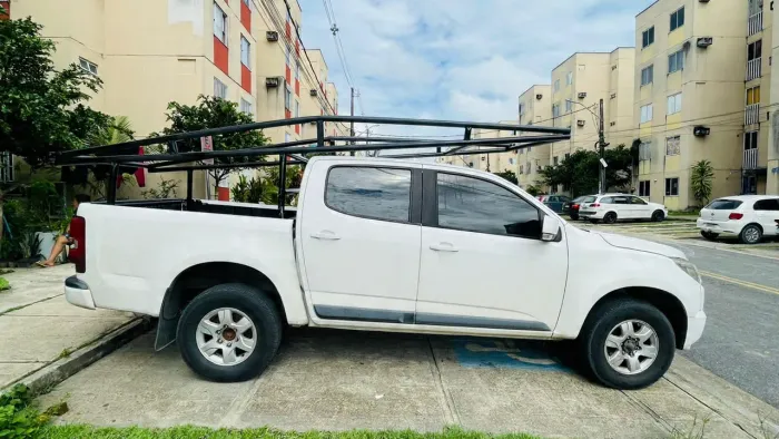 Vendo gigante de ferro pra pick-up S10 e similares