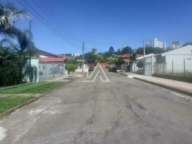 4 CASAS- PRÓXIMO AO STOK CENTER