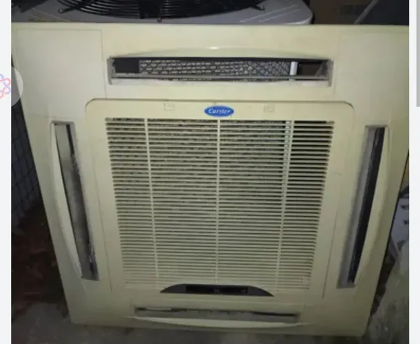 Ar condicionado cassete 48 BTUs 