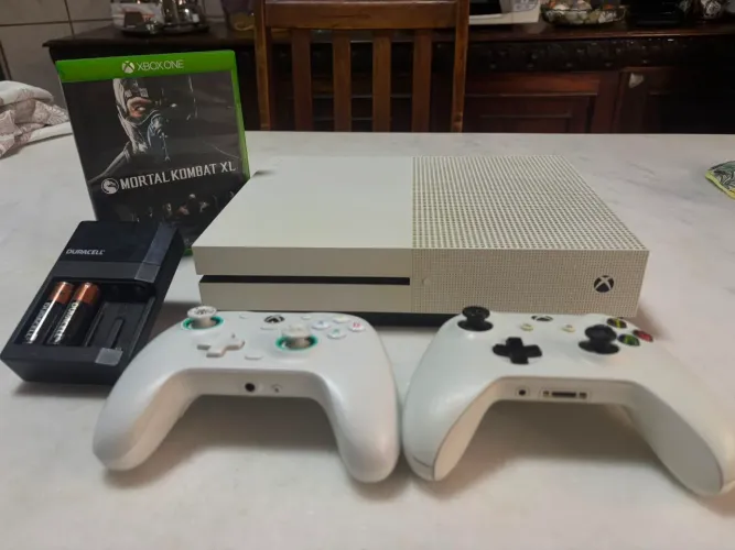 Xbox one s 1TB