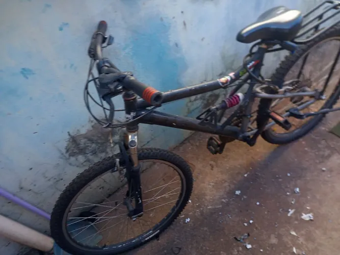 Bike Aro 26 com Garupa e Dupla Suspensão - Ideal para o Dia a Dia