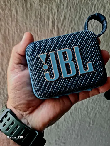 Vendo caixinha jbl Go4
