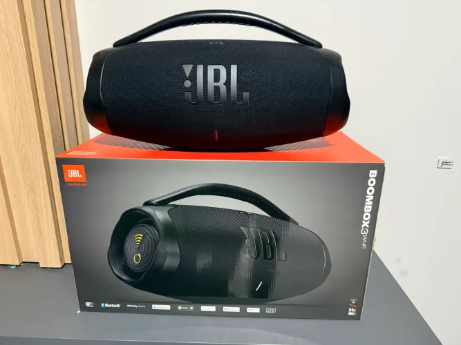 Caixa De Som Bluetooth Jbl Boombox 3 Wifi Usb