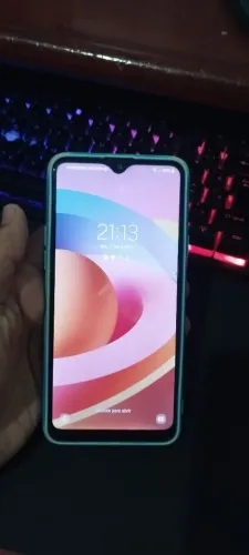 Samsung Galaxy A20S - Bom estado, só película trincada!
