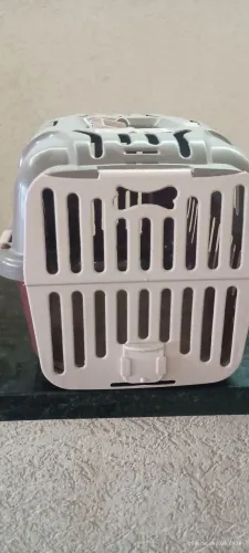 Caixa de transporte para cães e gatos