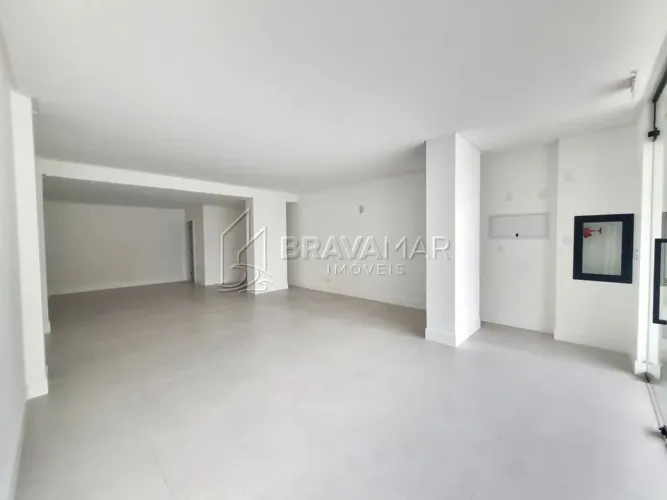 Locação Anual - Sala comercial nova! - Balneário Camboriú/SC