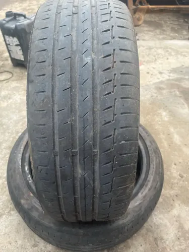 Pneu 215/45/ aro 18