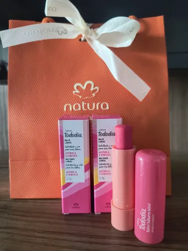 Vendo hidratante labial Natura