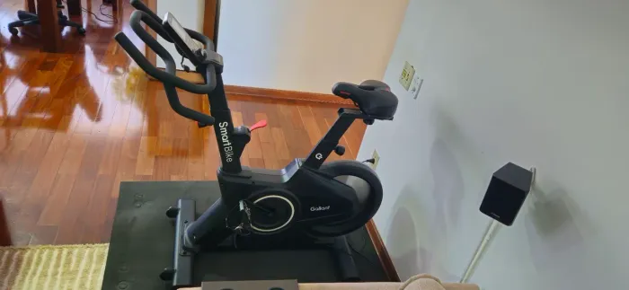 Bicicleta Ergométrica Spinning Gallant Smart Magnética Ate 150kg Roda de Inercia 18kg