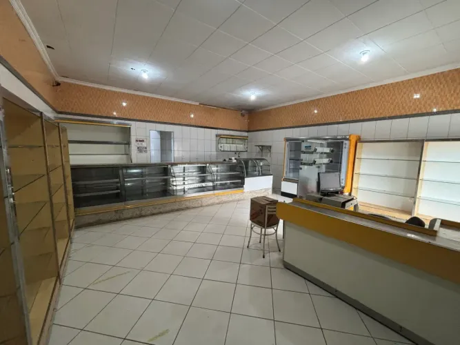 Ponto Comercial para aluguel, 100m²,com Barris - Salvador - BA