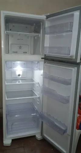 Frostfree 220volts seminova entrego grátis aceito cartão watts *