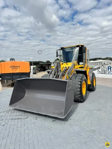 PA CARREGADEIRA VOLVO L60F ANO 2022 