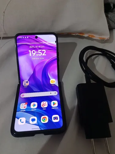 MOTO RAZR 50 ULTRA
