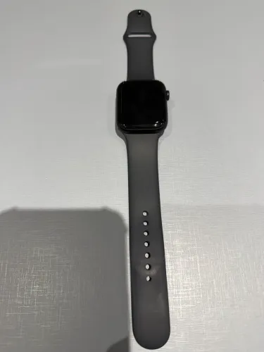 Apple Watch SE 2° geração GPS 44 mm