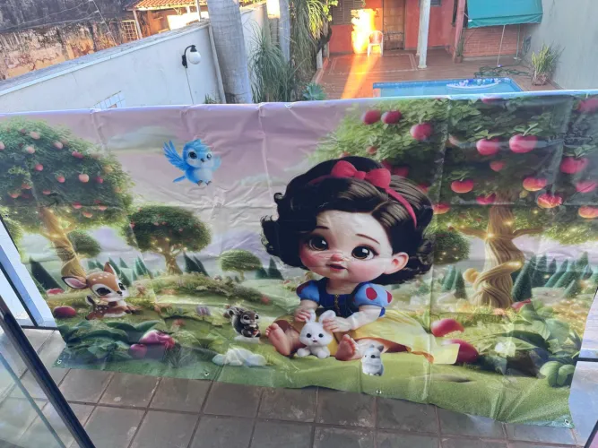 Painel em lona branca de neve 