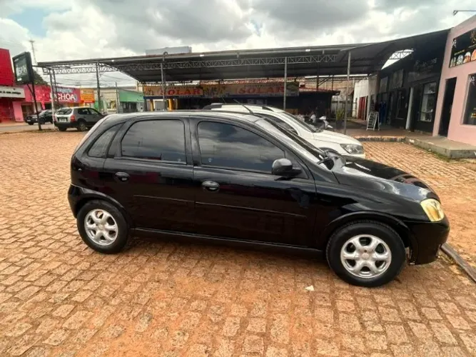 Chevrolet Corsa Hat. Maxx 1.4 8V Econoflex 5P 2011