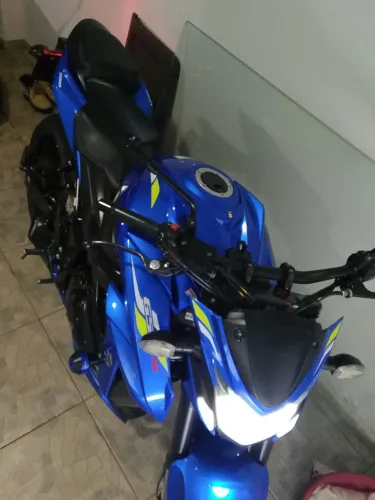 Vendo por 35.000 mil Suzuki GSXs 750 2019/2020