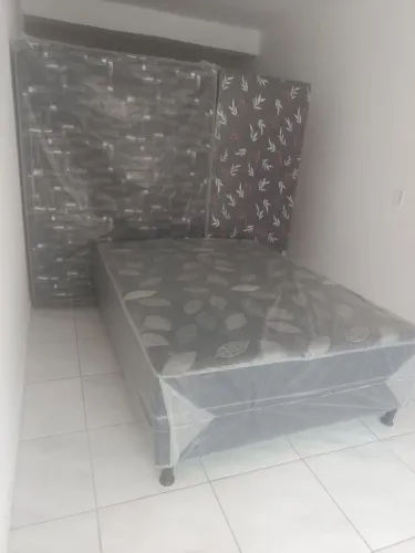 Cama box casal 300 reais/cama box solteirão 220 reais 