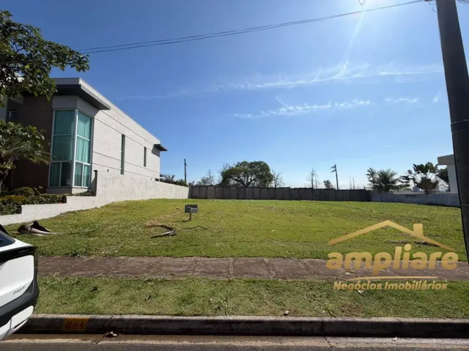 Terreno plano à venda - Residencial Mont Blanc