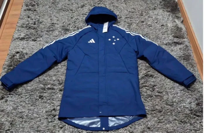 Parka Cruzeiro 2024 / Material Exclusivo