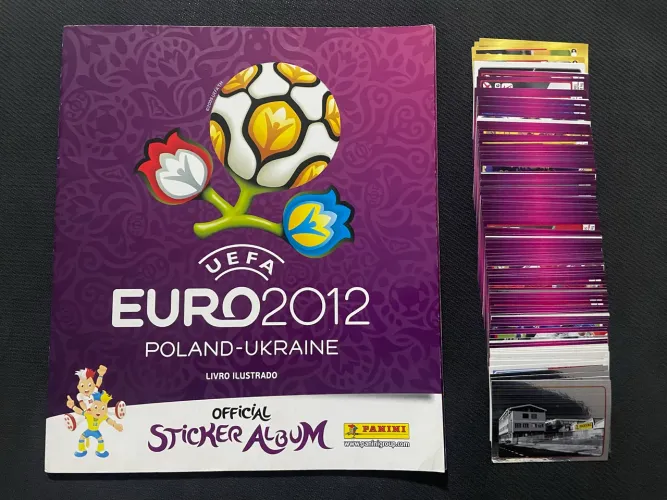 Álbum e Figurinhas (Euro 2012)