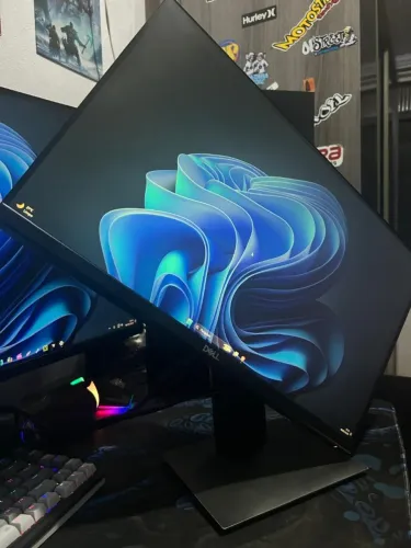 Monitor Dell 22 polegadas borda infinita + suporte ajustável