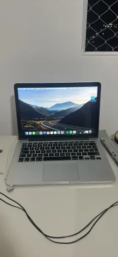 MacBook Pro 13