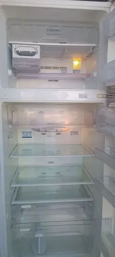 Geladeira FROST FREE 400 litros, duplex, funcionando e gelando,ENTREGO,recebo ato entrega.