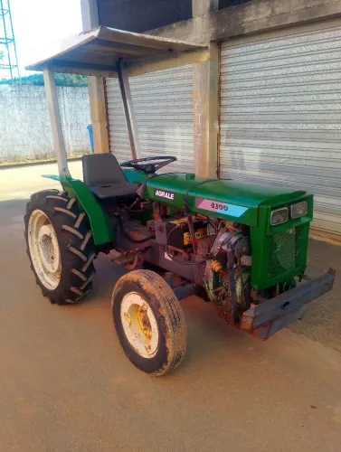 Trator Agrale 4100