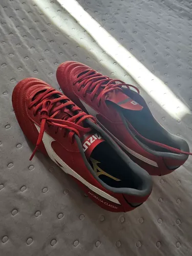 Chuteira de Campo Mizuno Morelia Classic