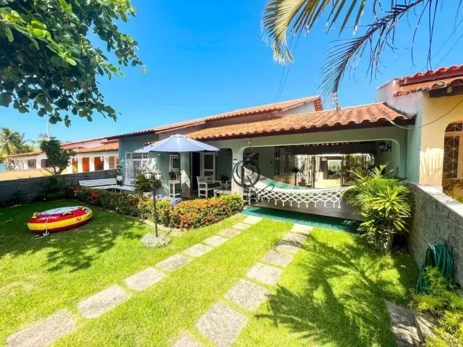 Casa com 6 dormitórios à venda, 279 m² por R$ 1.350.000,00 - Balneário São Pedro - São Ped