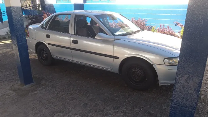 Chevrolet Vectra GL 2.2 / 2.0 MPFI 2001