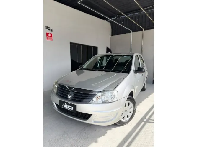 Renault Logan Authentique Hi-flex 1.0 16V 4P 2012
