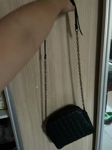 Vendo bolsa usada preta
