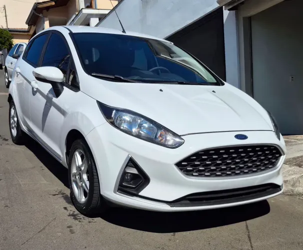 Ford Fiesta SEL 1.6 16V Flex Aut. 5P 2018