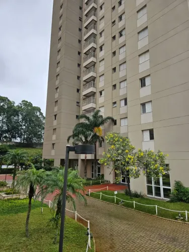 IMPERDIVEL APARTAMENTO NO CONDOMÍNIO RESIDENCIAL BRISAS | TABOÃO DA SERRA | VENDA