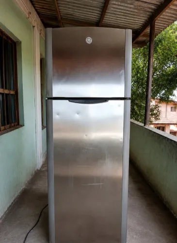 Geladeira frost free inox 450 litros funcionando perfeitamente