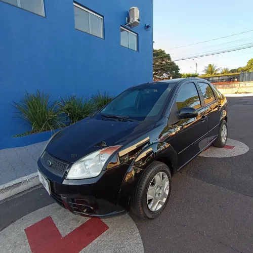 Ford Fiesta Sedan 1.0 8V Flex 4P 2009