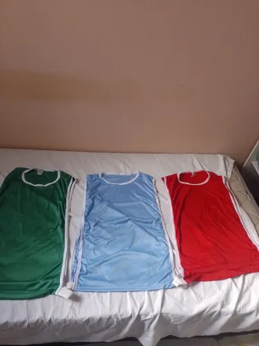 Coletes para futebol novos. pacote com 5 unidades ok
