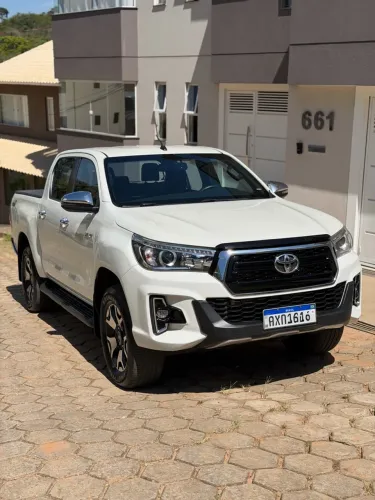 Toyota Hilux CD SRX 4X4 2.8 TDI 16V Diesel Aut. 2020