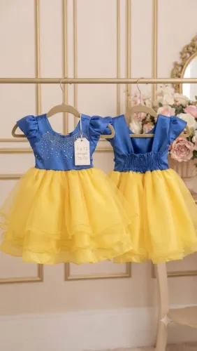 Vestido infantil 9 a 12 meses $28.00 festa