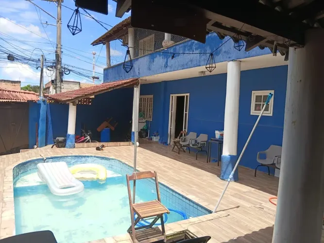 Triplex com piscina em condominio fechado 