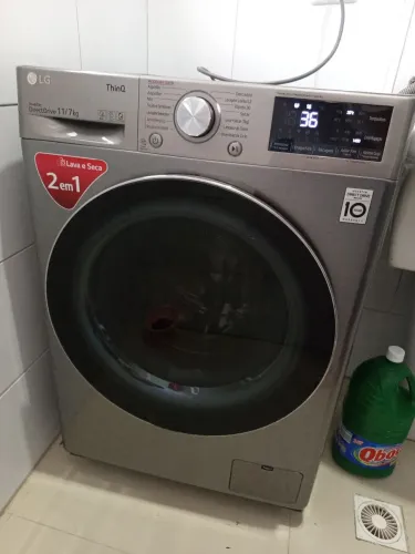 Lava e seca LG thinkQ 11kg/7kg