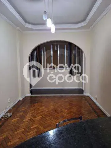 Glória | Apartamento 1 quarto, sendo 1 suite