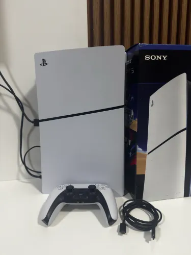 PlayStation 5 - 825gb