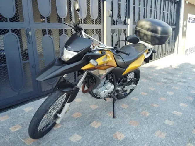 XRE 300 - ANO 2009 / MODELO 2010