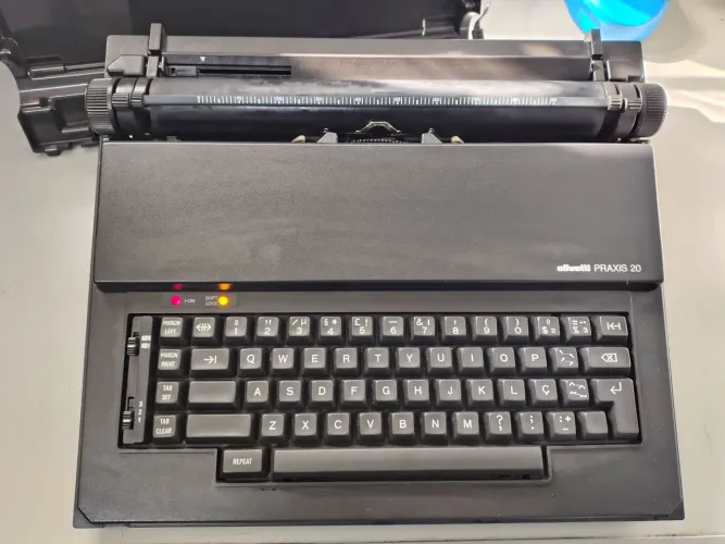 Olivetti praxis 20. 
